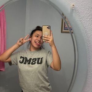 Meet your Posher, Sierra